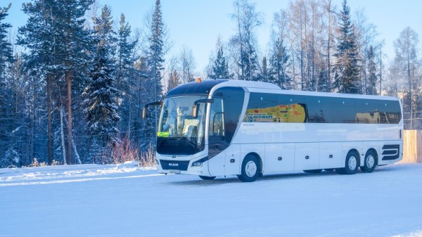 Автобус на станции Усть-Илимск